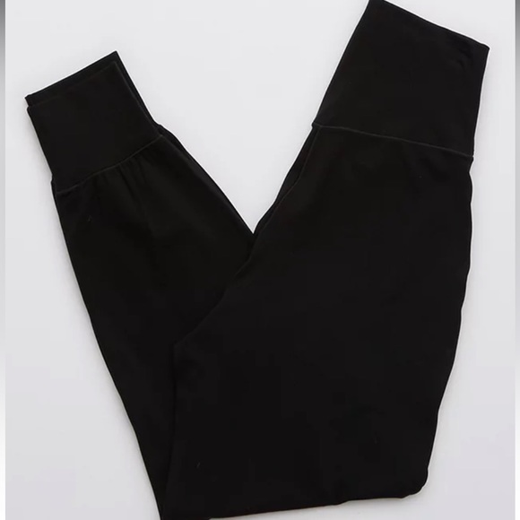 Aerie Black Offline Jogger size xs short - Picture 2 of 9